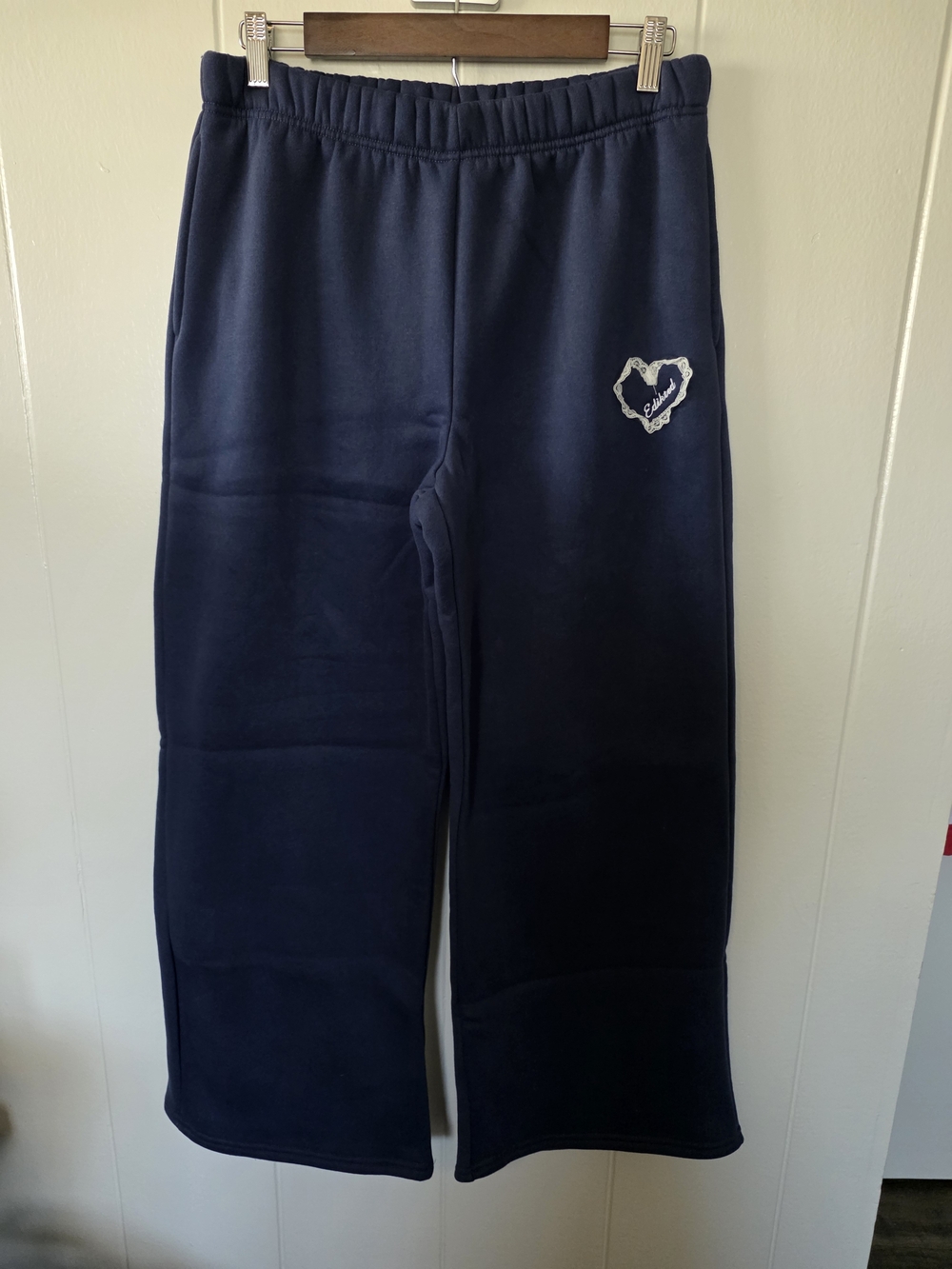Edikted Love Wide Leg Sweatpants NWT Size Medium